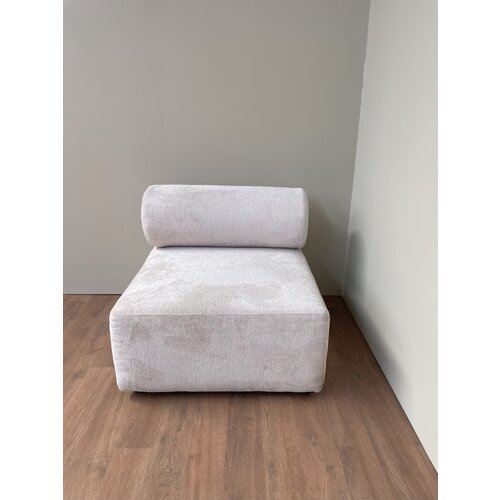 Showroom Fauteuil Ivy - In Stof: Harmony White Showroom Fauteuil Ivy - In Stof: Harmony White