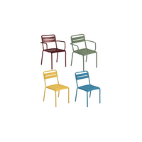 Stocksale - Set van 4 gekleurde star stoelen (2 met en 2 zonder armleuning)