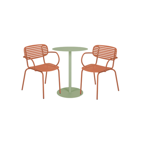 Emu Toonzaalmodel: set van bistrotafel Snow Desert Sage + 2 x Mom tuinstoelen met arml. Maple red