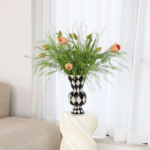 &Klevering Vaas Rhombic - Zwart & Wit &Klevering Vaas Rhombic - Zwart & Wit