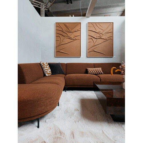 COMF Collection Zetel Helsinki - Opstelling: Longchair rond (links) + 3-zit (arm rechts) - Stof: Florin 44 (cat. D) COMF Collection Zetel Helsinki - Opstelling: Longchair rond (links) + 3-zit (arm rechts) - Stof: Florin 44 (cat. D)