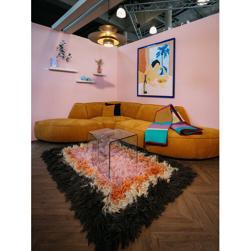 COMF Collection Havana Zetel - Opstelling: Hoek (rond) + Hoekelement (trapeze) + 1-zit zonder armen + Hoek (rond) - in Stof: Cord , kleur 403 (cat. C) COMF Collection Havana Zetel - Opstelling: Hoek (rond) + Hoekelement (trapeze) + 1-zit zonder armen + Hoek (rond) - in Stof: Cord , kleur 403 (cat. C)