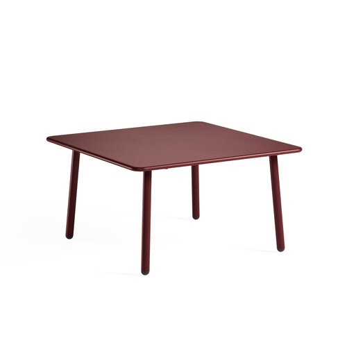 Emu Bijzettafel Darwin - Intense Red 46 Emu Bijzettafel Darwin - Intense Red 46