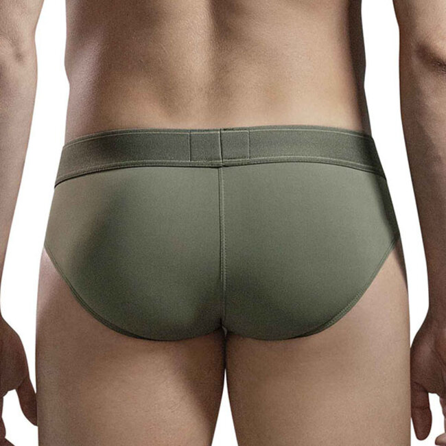 Clever Britanica Slip