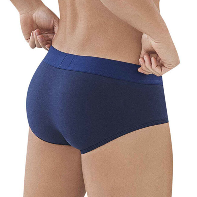 Clever caribbean piping brief