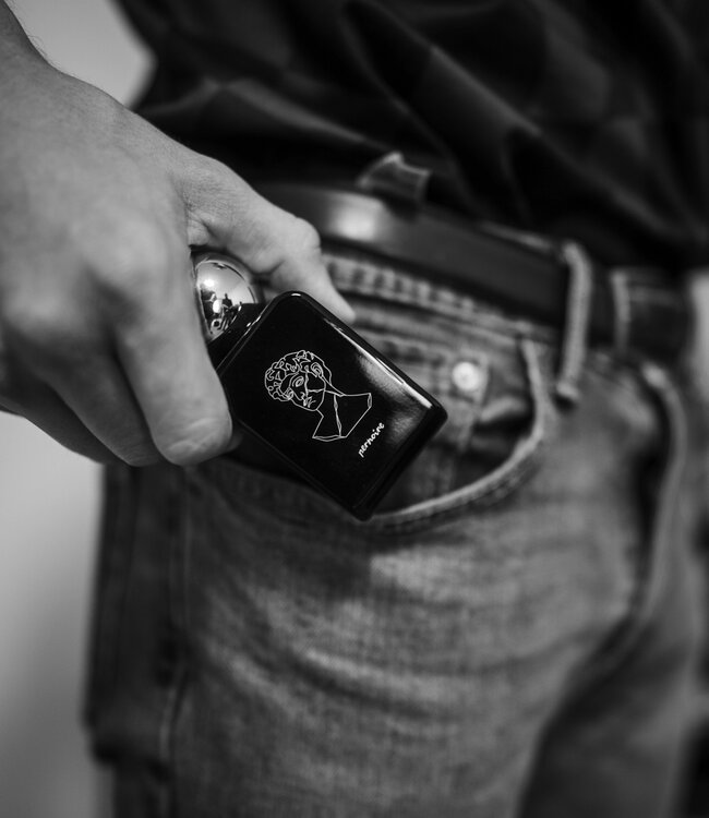 AMORAL - Extrait de Parfum