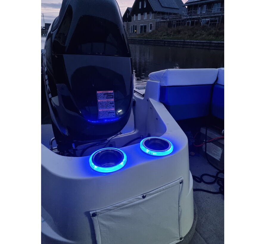 Starcraft 1701 speedboot met Suzuki 140 pk 4 takt efi buitenboordmotor (BIEDEN)