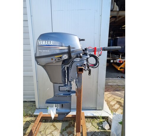 Yamaha Yamaha 6 pk 4-takt kortstaart electrische start