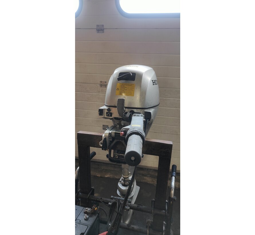 Honda 8 pk fourstroke extra langstaart elec.start