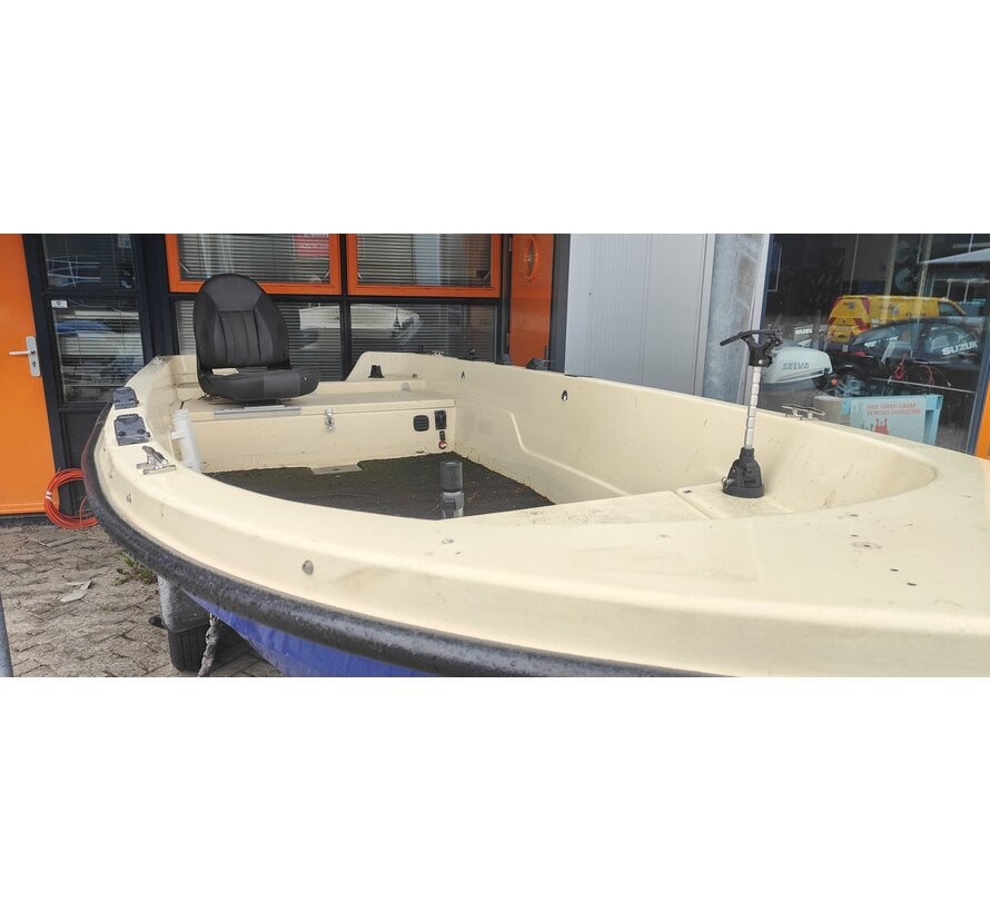 Rhea Gipsy V430 + Trailer