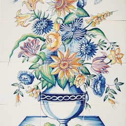 Frisiantiles Fliesen-Tableau-Blumenvase C