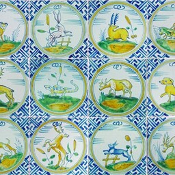 Frisiantiles Tiles with animals in a meander circle in colour 13-24