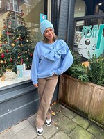 Sweater Bow