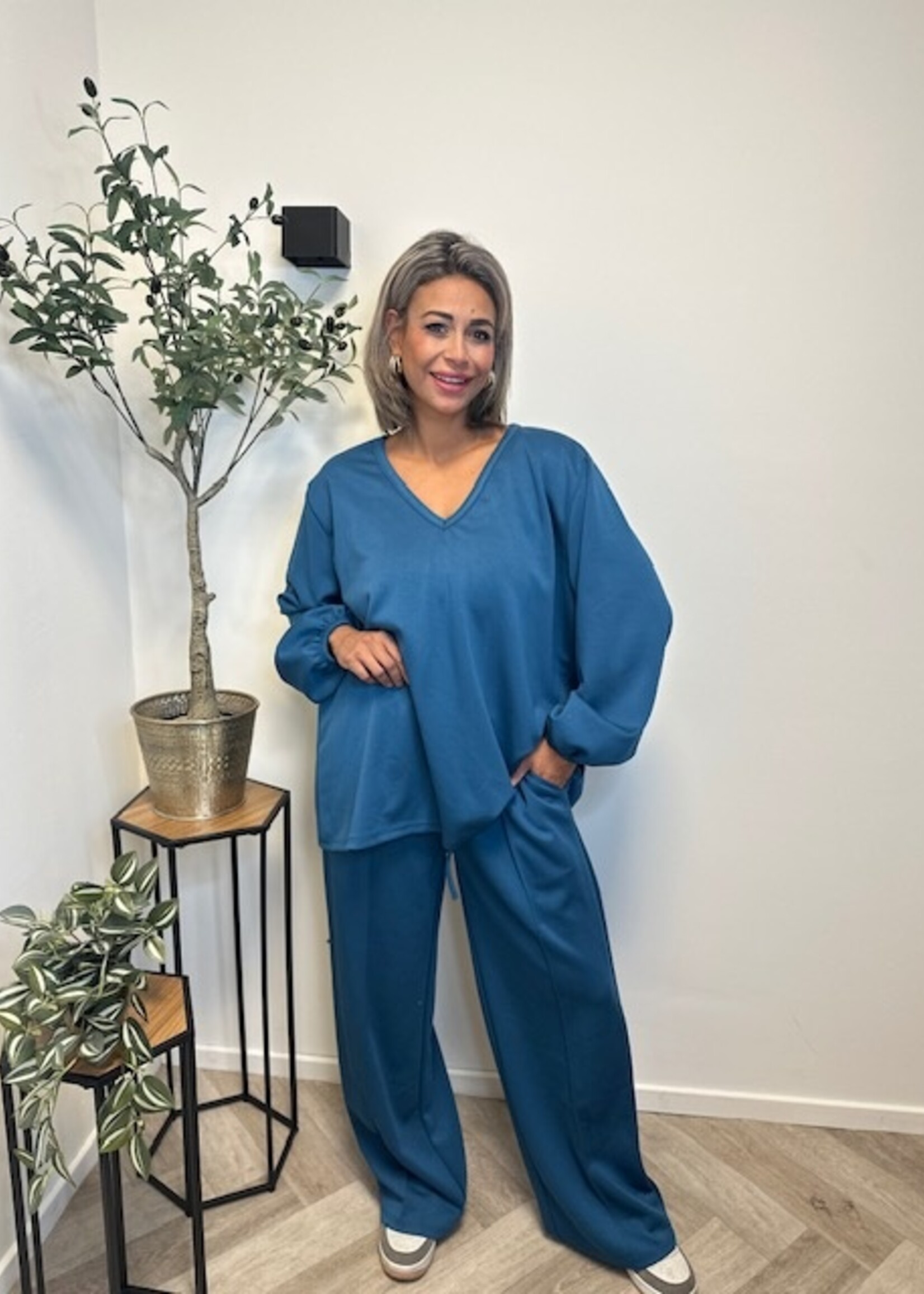 Soft V-Neck Longsleeve