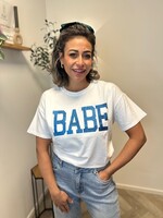 T-shirt Babe