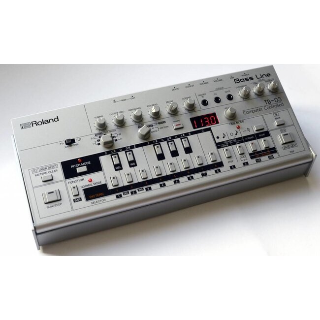 Roland TB-03 Bassline Boutique-Synthesizer-Modul