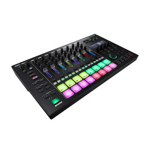 Roland MC-707 groovebox