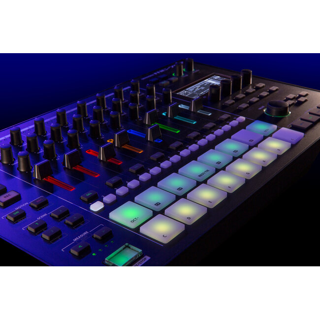 Roland MC-707 groovebox