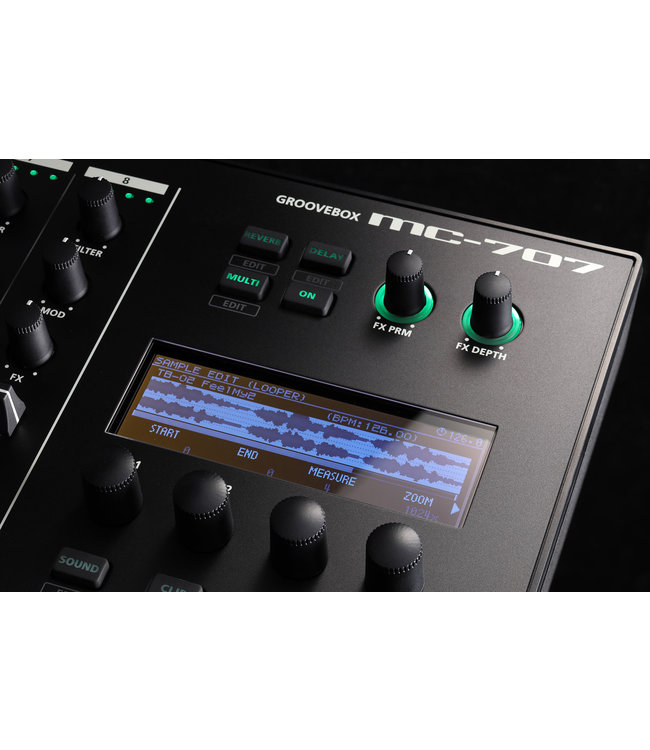 Roland MC-707 groovebox