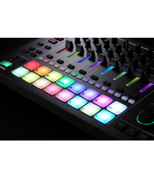 Roland MC-707 groovebox