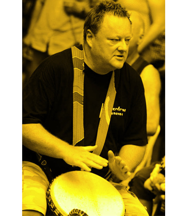 Busscherdrums 45 minuten groeps djembe workshop vrienden en familie door Henk Busscher vanaf 4 personen p.p.