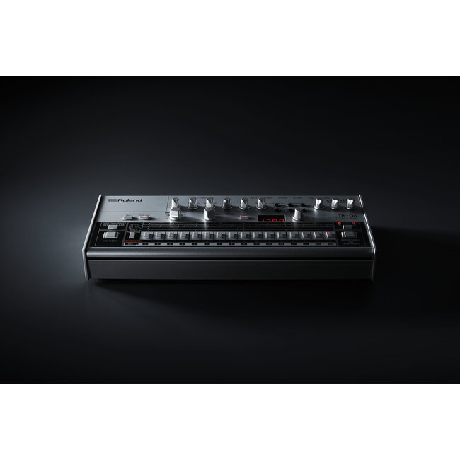 Roland TR-06 Drumatix Boutique Rhythm Performer drumcomputer