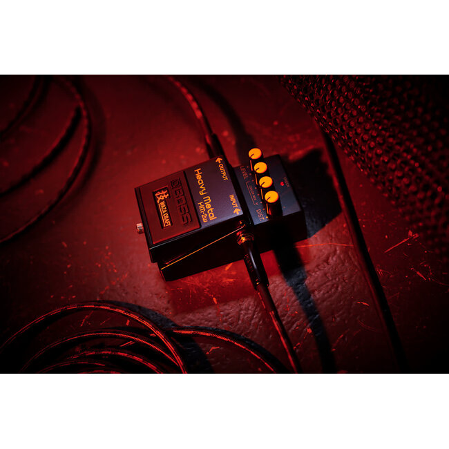 Boss HM-2W  Heavy Metal Waza Craft