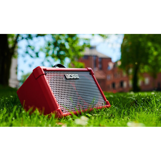 Boss Boss CUBE-ST2-R Cube Street II Red mobiele stereo versterker voor muziekinstrumenten en zang battery powered