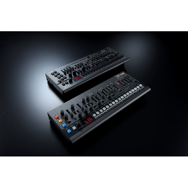 Roland JD-08 Boutique Synthesizer
