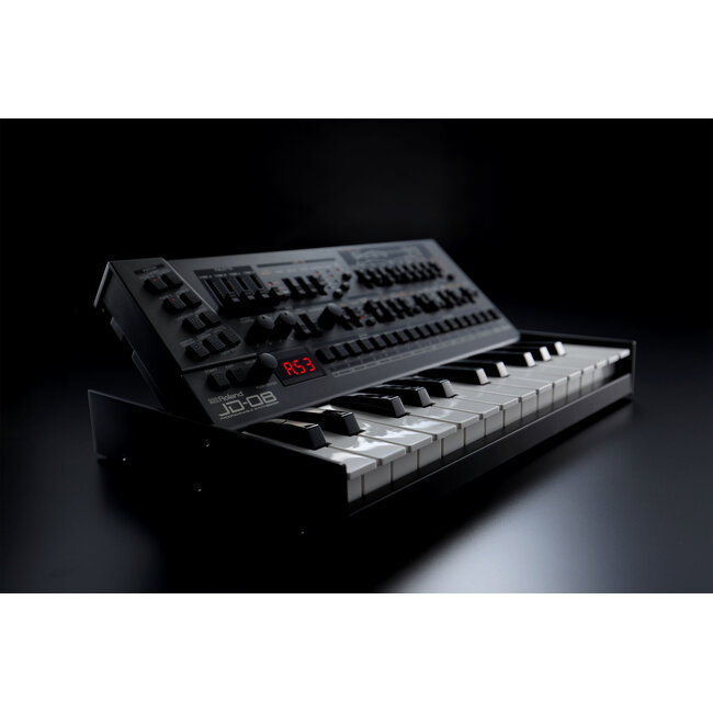 Roland JD-08 Boutique Synthesizer