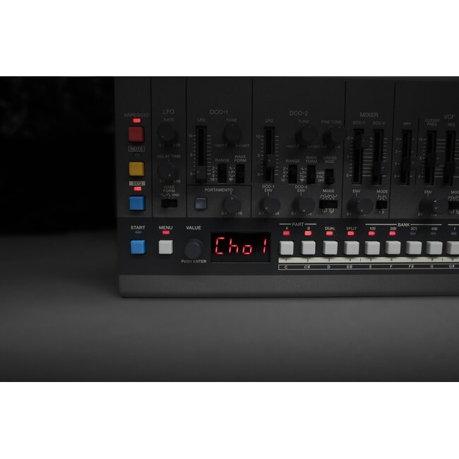 Roland JX-08 Boutique Synthesizer