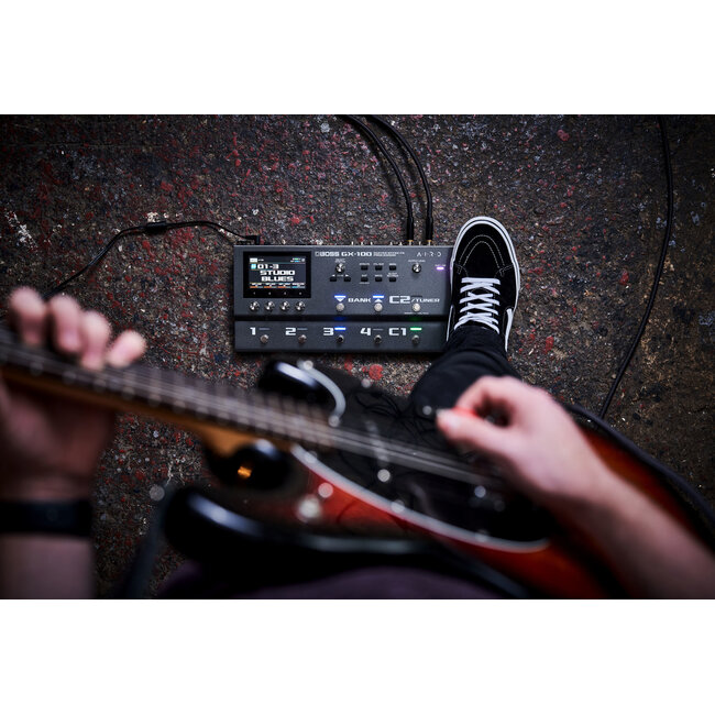 Boss GX-100 GUITAR EFFECTS PROCESSOR incl. touchscreen
