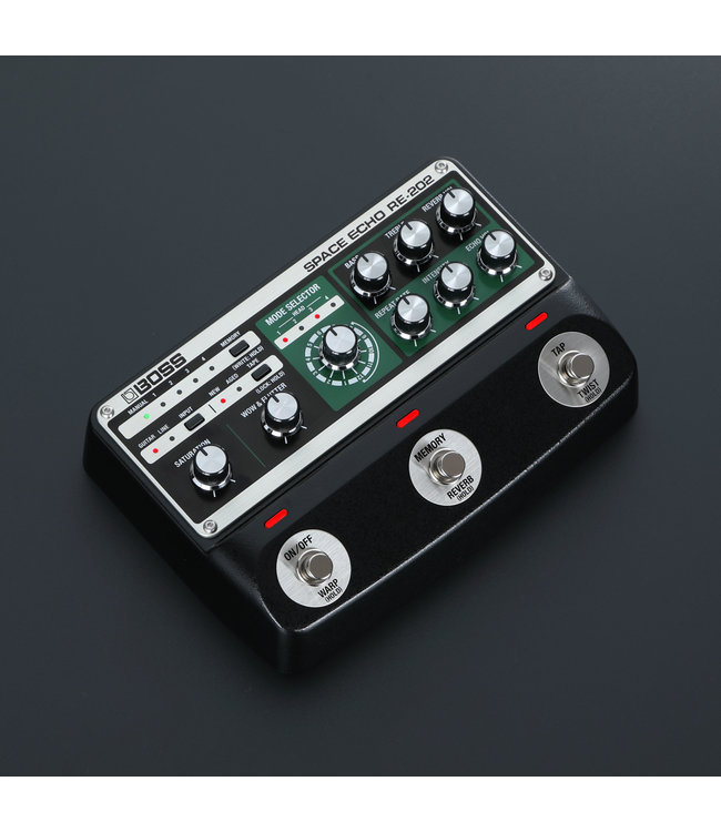 Boss RE-202 Space Echo effect pedal