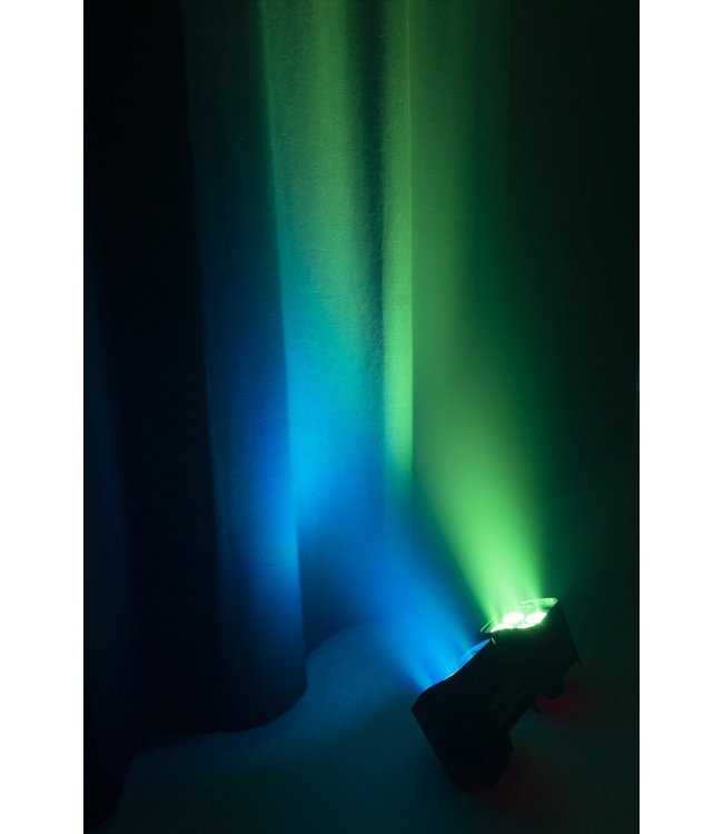 BeamZ BBP54 Battery uplight 4x12watt Led IP65 RGBAWUV 150.602