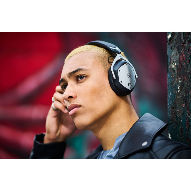 V-MODA Crossfade 3 wireless Gunmetal black headphones XFBT3-GNBK