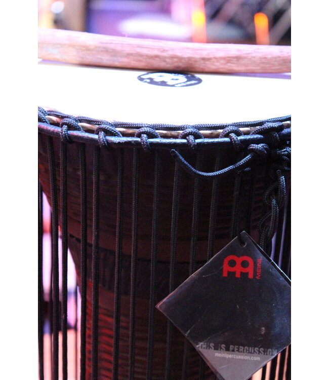 Meinl ATD-L Afrikaanse Talking drum groot 8" x 40cm hoog