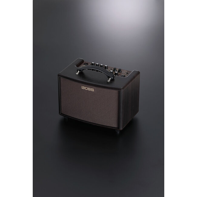 Boss AC-22LX  GUITAR AMPLIFIER WITH SPEAKERS