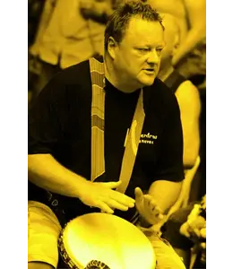 Henk Busscher Djembeworkshop voor bedrijven prijs vanaf: