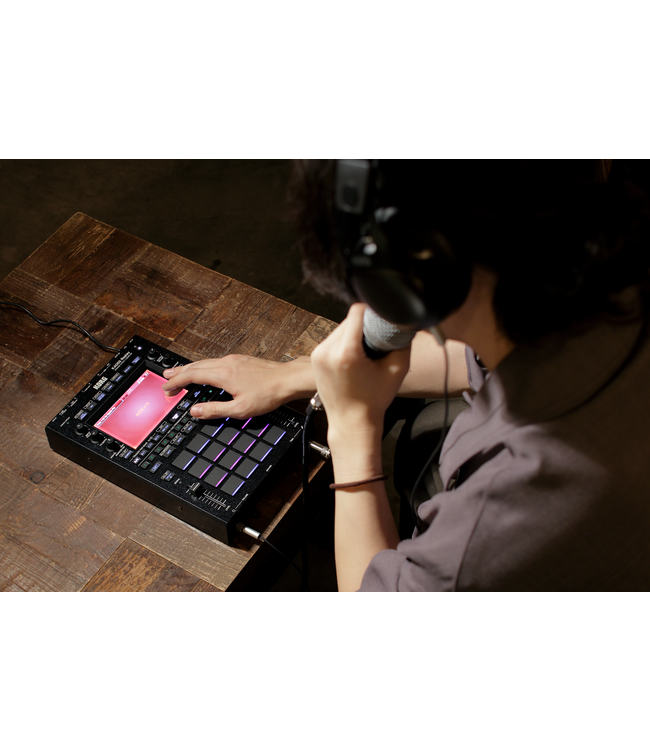 KORG Sampler, KAOSS Replay, 5" LCD Touchdisplay, 16 Pads, 128 Effecten