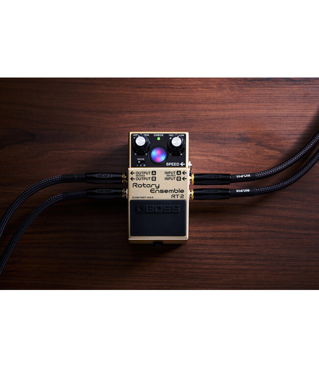Boss RT-2  ROTARY ENSEMBLE GUITAR EFFECT