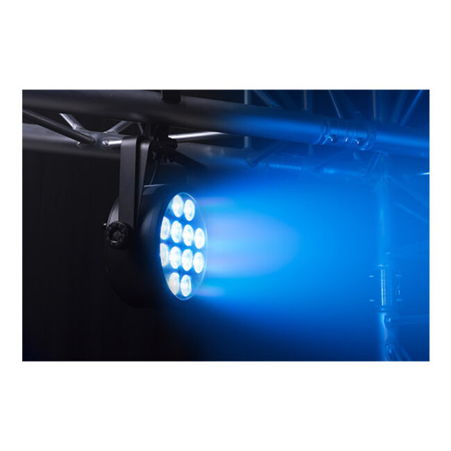 BeamZ BAC306 Aluminium LED par RGBAW-UV demo