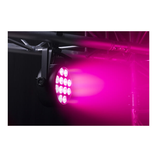 BeamZ BAC306 Aluminium LED par RGBAW-UV demo
