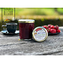 Rhubarbe acidulée et cerises juteuses se marient dans cette confiture artisanale onctueuse. Préparée avec moins de sucre ajouté.