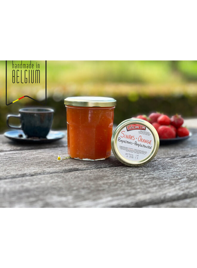 Fruchtige Mischung aus Orange und Grapefruit, handgemacht mit weniger Zucker. Süß trifft bitter – ein echtes Geschmackserlebnis.