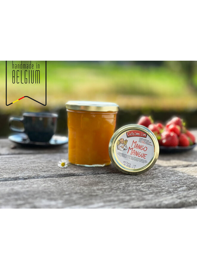 Confiture de mangue onctueuse et exotique. Artisanale et moins sucrée, pour une touche tropicale gourmande.