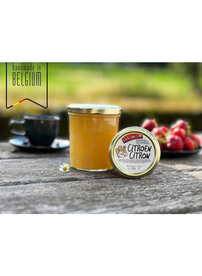 Diese handgemachte Zitronenkonfitüre mit Apfelbasis ist fruchtig-frisch und wird mit weniger Zucker zubereitet – perfekt für den bewussten Genuss.