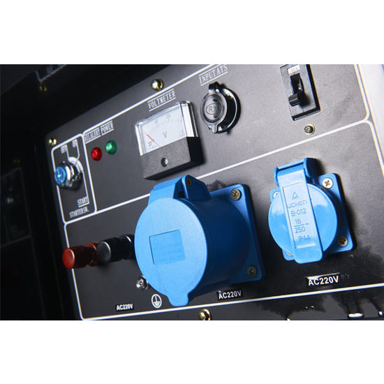 Champion Generators Warrior 11 kW - 11kW - 295Kg - 65dB - Diesel Aggregaat