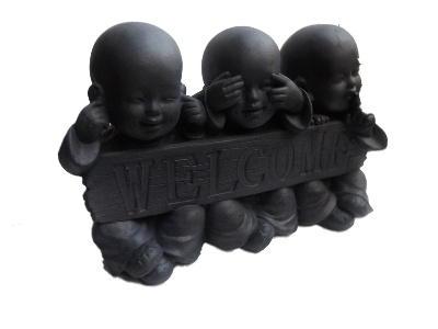 Kindmonnik horen-zien-zwijgen "welcome"