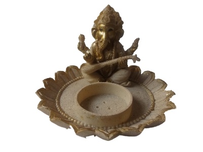 Theelichthouder Ganesha op lotus gemaakt van poly beige, goud
