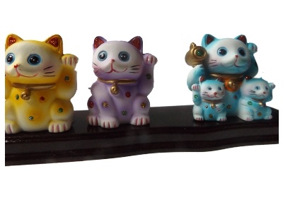 5 Lucky cat op plankje